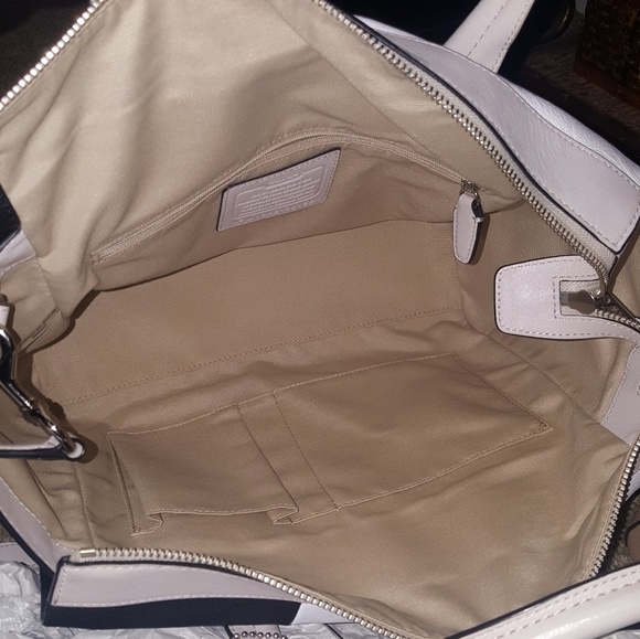 Authentic Coach Colorblock - Picture 2 of 2